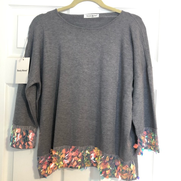 A gray sweater with rainbow sequins. - Picture 4 of 4